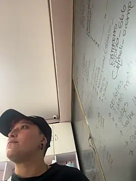  salo me25 online show from September 12, 2025, 1:38 am