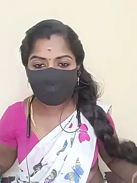 Snapshot of tamilammukuttyy chatting on June 15, 2026, 1:13 pm tamilammukuttyy online show from June 15, 2026, 1:13 pm