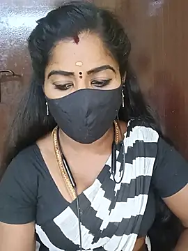 Snapshot of tamilammukuttyy chatting on July 26, 2026, 4:58 pm tamilammukuttyy online show from July 26, 2026, 4:58 pm
