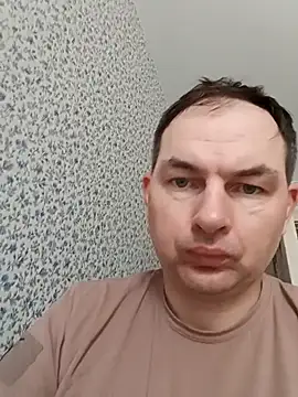 SummerArthur online show from September 18, 2025, 12:29 pm