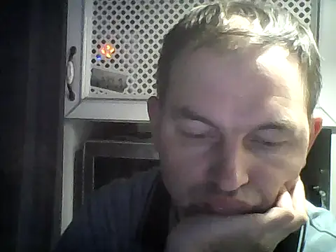 SummerArthur online show from September 29, 2025, 4:23 pm