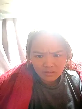 xinhxinhcute online show from December 1, 2025, 10:37 pm