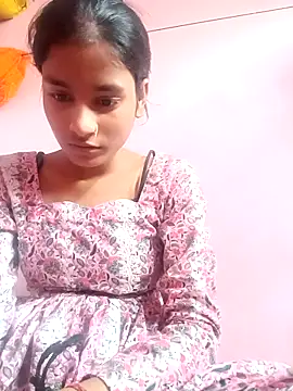 Snapshot of Hot_Mayra_ chatting on September 20, 2025, 5:41 am Hot Mayra  online show from September 20, 2025, 5:41 am