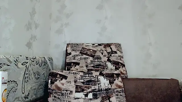 Snapshot of angelllsexy chatting on September 14, 2025, 5:45 pm angelllsexy online show from September 14, 2025, 5:45 pm