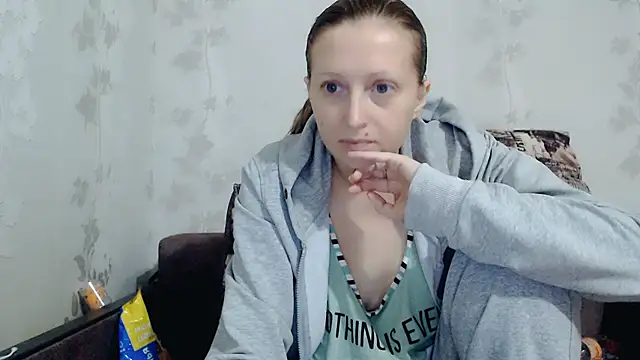 Snapshot of angelllsexy chatting on November 2, 2025, 2:30 pm angelllsexy online show from November 2, 2025, 2:30 pm