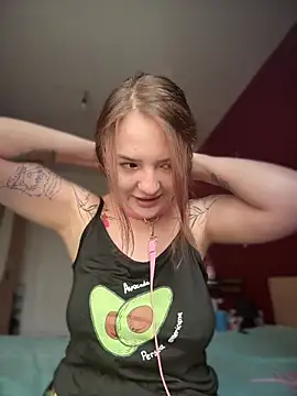 Snapshot of -Meowy- chatting on October 6, 2025, 2:36 pm -Meowy- online show from October 6, 2025, 2:36 pm