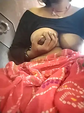 Snapshot of Bebo_Sweety143 chatting on November 5, 2025, 7:41 am Bebo Sweety143 online show from November 5, 2025, 7:41 am