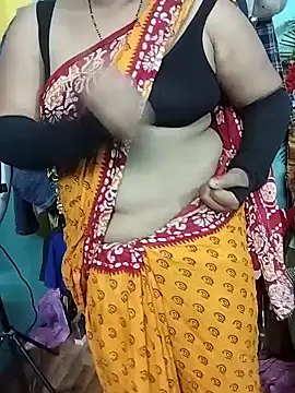 Snapshot of desi_boudi87 chatting on February 9, 2026, 3:43 am desi boudi87 online show from February 9, 2026, 3:43 am