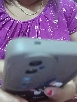 Snapshot of desi_boudi87 chatting on February 21, 2026, 10:49 am desi boudi87 online show from February 21, 2026, 10:49 am