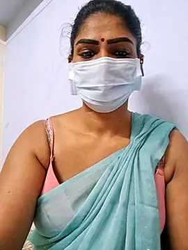 Snapshot of sherlin24 chatting on September 25, 2025, 4:32 pm sherlin24 online show from September 25, 2025, 4:32 pm