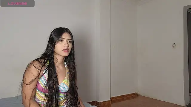 Snapshot of Amy_monroee chatting on December 5, 2025, 5:42 pm Amy monroee online show from December 5, 2025, 5:42 pm