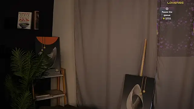 HollieCollelo online show from September 21, 2025, 3:08 am