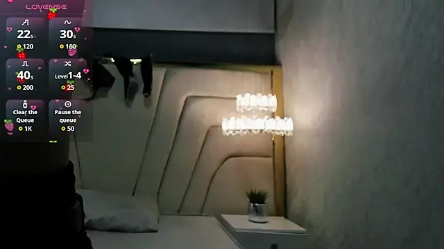 HunterHeat  online show from October 2, 2025, 12:01 pm