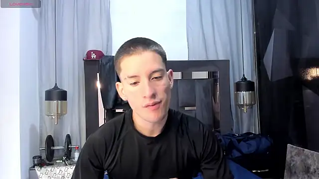 HunterHeat  online show from April 21, 2026, 1:17 pm