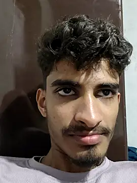 jitendra5834 online show from October 5, 2025, 7:39 am