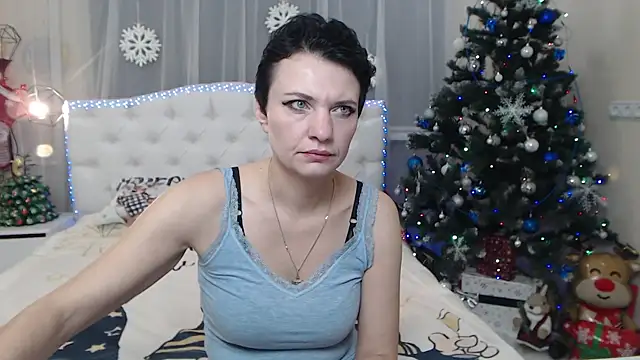 AvaSaturnian online show from November 30, 2025, 8:29 am