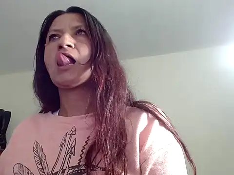 Snapshot of Lucy_Squirt69 chatting on October 15, 2025, 2:55 am Lucy Squirt69 online show from October 15, 2025, 2:55 am