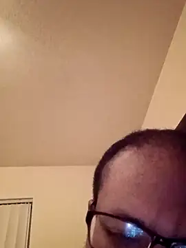 moneybaggtj online show from April 13, 2026, 2:39 am