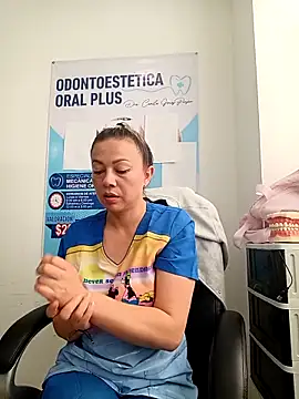 Madisson-04  online show from April 14, 2026, 3:18 pm