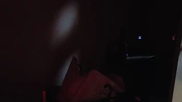 Snapshot of maskedboy1 chatting on November 1, 2025, 10:50 am maskedboy1 online show from November 1, 2025, 10:50 am