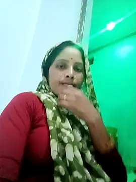 Sharma pooja online show from October 4, 2025, 3:54 pm