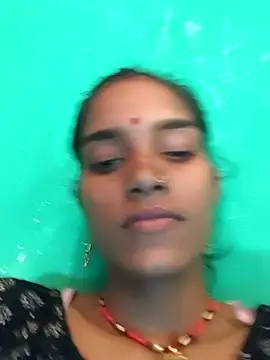 Snapshot of So_pinki chatting on June 2, 2026, 5:09 am So pinki online show from June 2, 2026, 5:09 am