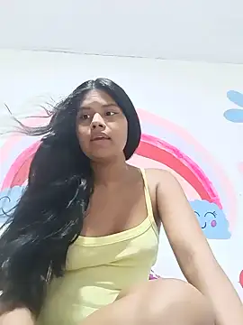 julietta1453 online show from May 17, 2026, 5:05 am