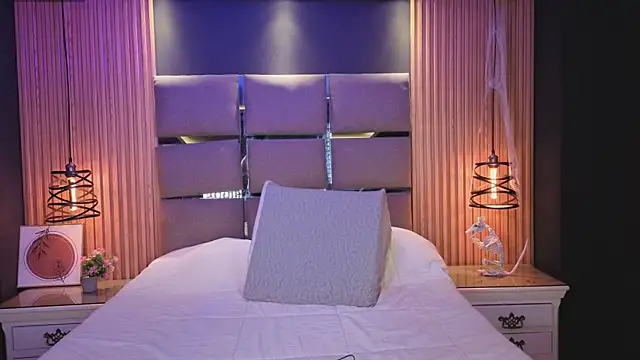 AlanaWalker9 online show from December 16, 2025, 3:55 am