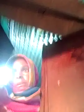 Snapshot of H_seema chatting on February 6, 2026, 1:43 am H seema online show from February 6, 2026, 1:43 am