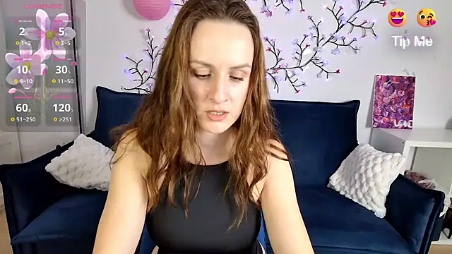 Snapshot of Julia_Lia chatting on September 18, 2025, 7:54 am Julia Lia online show from September 18, 2025, 7:54 am