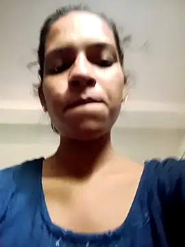 Snapshot of BebyDoll_143 chatting on October 3, 2025, 3:47 am BebyDoll 143 online show from October 3, 2025, 3:47 am