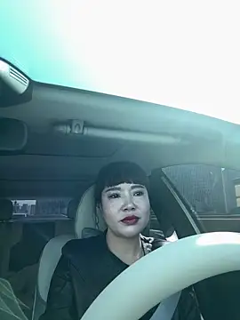 Snapshot of Xinlan-Asia chatting on December 15, 2025, 4:50 am Xinlan-Asia online show from December 15, 2025, 4:50 am