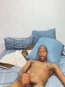 dick4mami online show from April 16, 2026, 9:39 pm