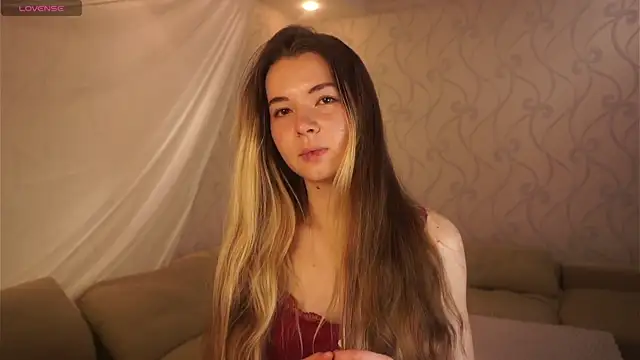 MarlinVarian online show from October 16, 2025, 8:10 pm