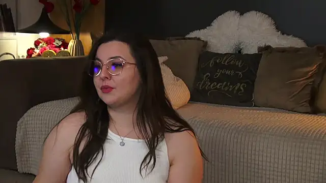 Snapshot of Mia_Swano chatting on February 5, 2026, 2:27 am Mia Swano online show from February 5, 2026, 2:27 am