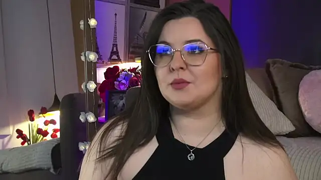 Snapshot of Mia_Swano chatting on February 22, 2026, 4:13 am Mia Swano online show from February 22, 2026, 4:13 am