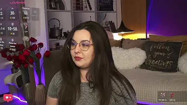 Snapshot of Mia_Swano chatting on April 29, 2026, 2:04 am Mia Swano online show from April 29, 2026, 2:04 am