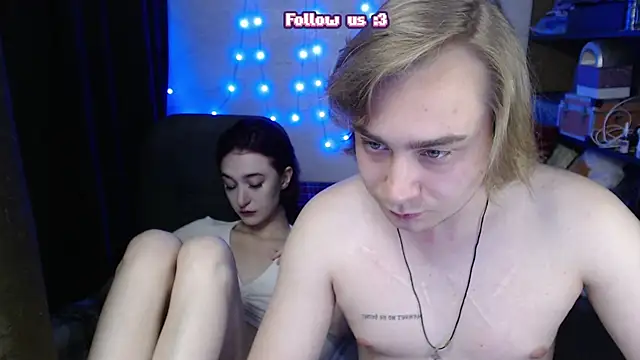 Snapshot of Lust4Money chatting on July 10, 2026, 7:27 pm Lust4Money online show from July 10, 2026, 7:27 pm