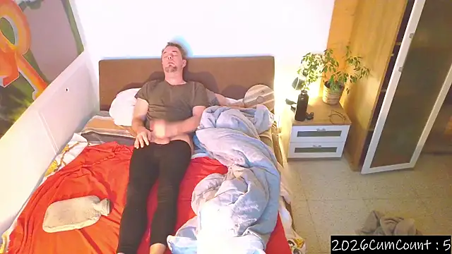 EdelHolz91 online show from January 9, 2026, 4:26 am