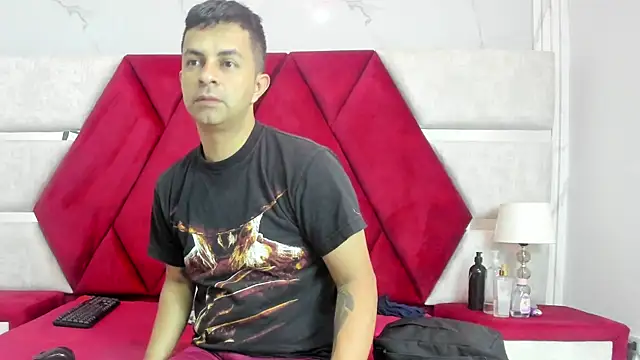 Kity spiderr online show from April 17, 2026, 12:30 pm