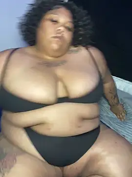 Snapshot of BlaxicanaMami chatting on September 11, 2025, 6:13 am BlaxicanaMami online show from September 11, 2025, 6:13 am