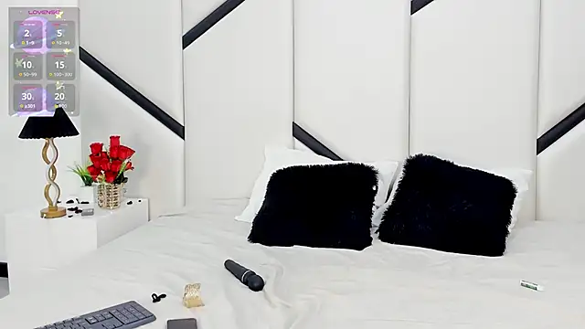 XimenaCosta online show from February 20, 2026, 1:11 pm