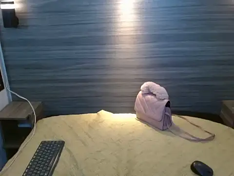 Penelopee Rouse online show from November 23, 2025, 12:54 am