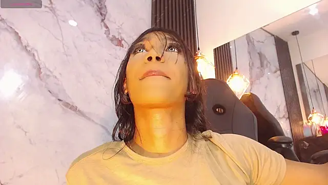 Penelopee Rouse online show from April 16, 2026, 9:39 pm