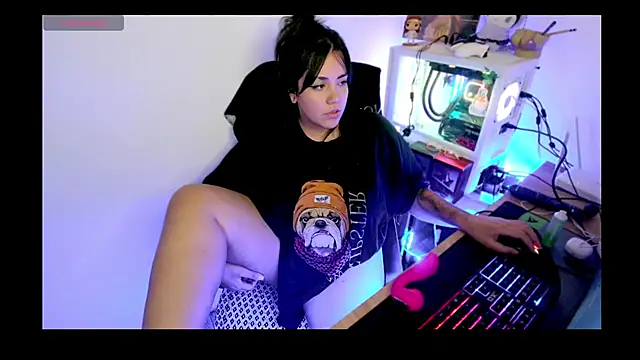 PinkDenial online show from February 22, 2026, 5:40 am