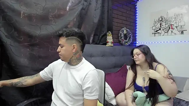 CrisabellssEden online show from November 27, 2025, 1:35 pm