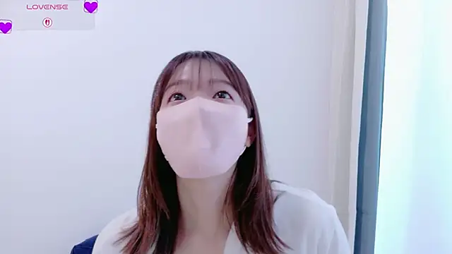 Mayu o19o online show from April 14, 2026, 1:11 am