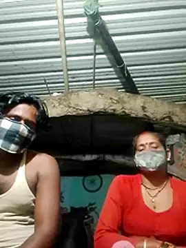 CUTE-004 online show from November 1, 2025, 4:53 pm