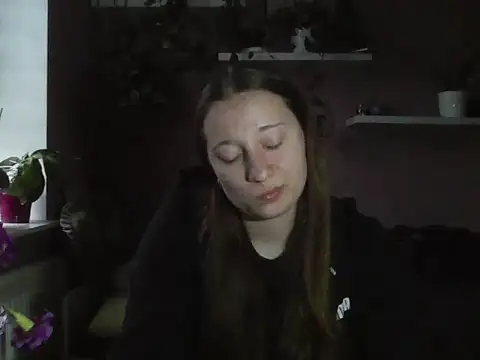 Snapshot of LindaPretty chatting on September 30, 2025, 6:18 am LindaPretty online show from September 30, 2025, 6:18 am