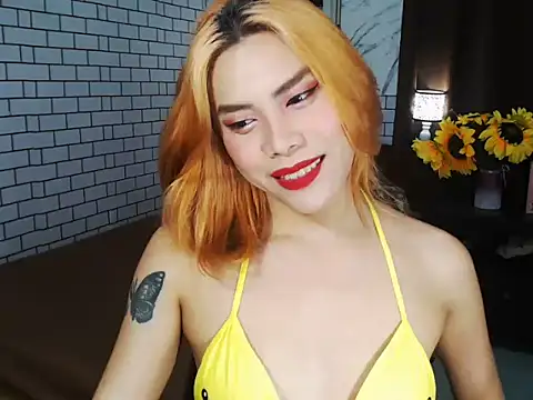 Snapshot of BigAssAlexa chatting on September 30, 2025, 12:37 am BigAssAlexa online show from September 30, 2025, 12:37 am